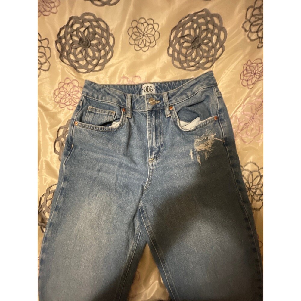 BDG jeans straight skinny size 27